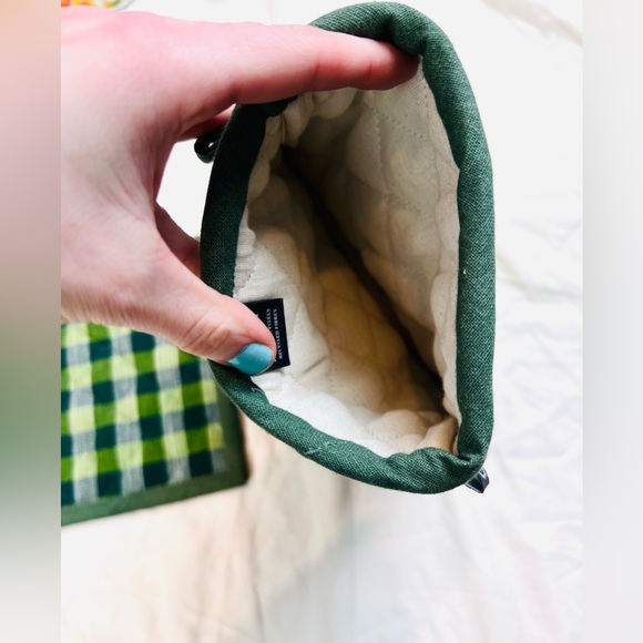 FWP Set of retro green gingham check plaid oven mitt and potholder - Picture 3 of 8